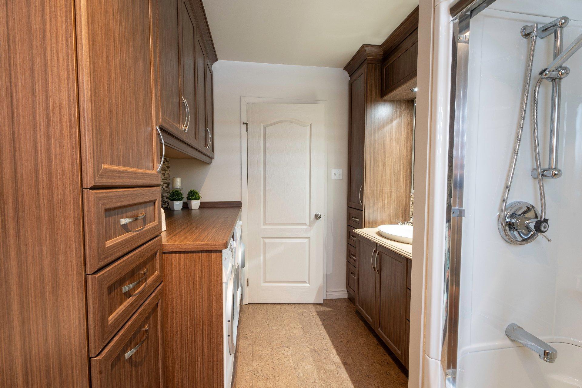 









1326


2e Avenue

,
Acton Vale,




QC
J0H1A0

