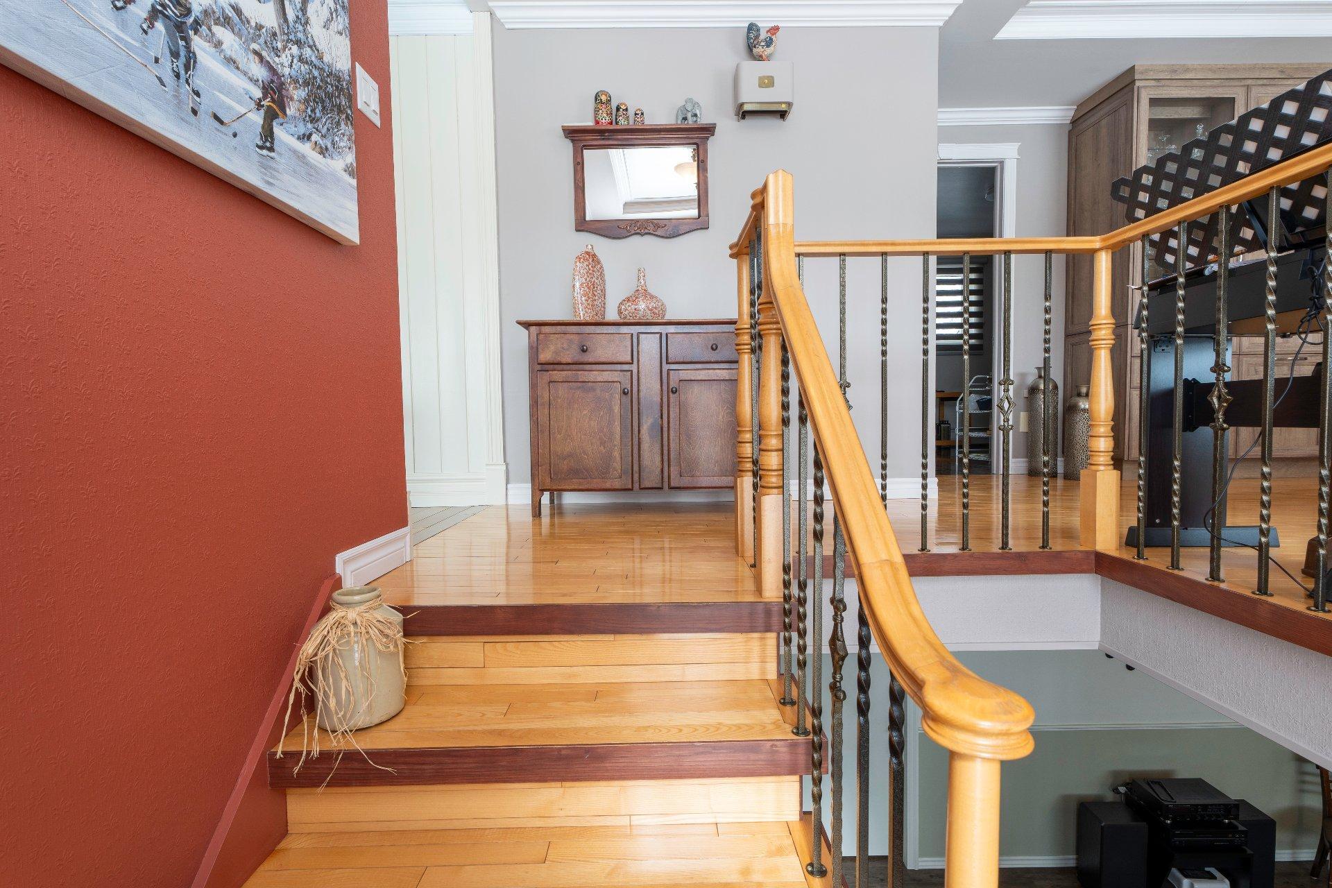 









1326


2e Avenue

,
Acton Vale,




QC
J0H1A0

