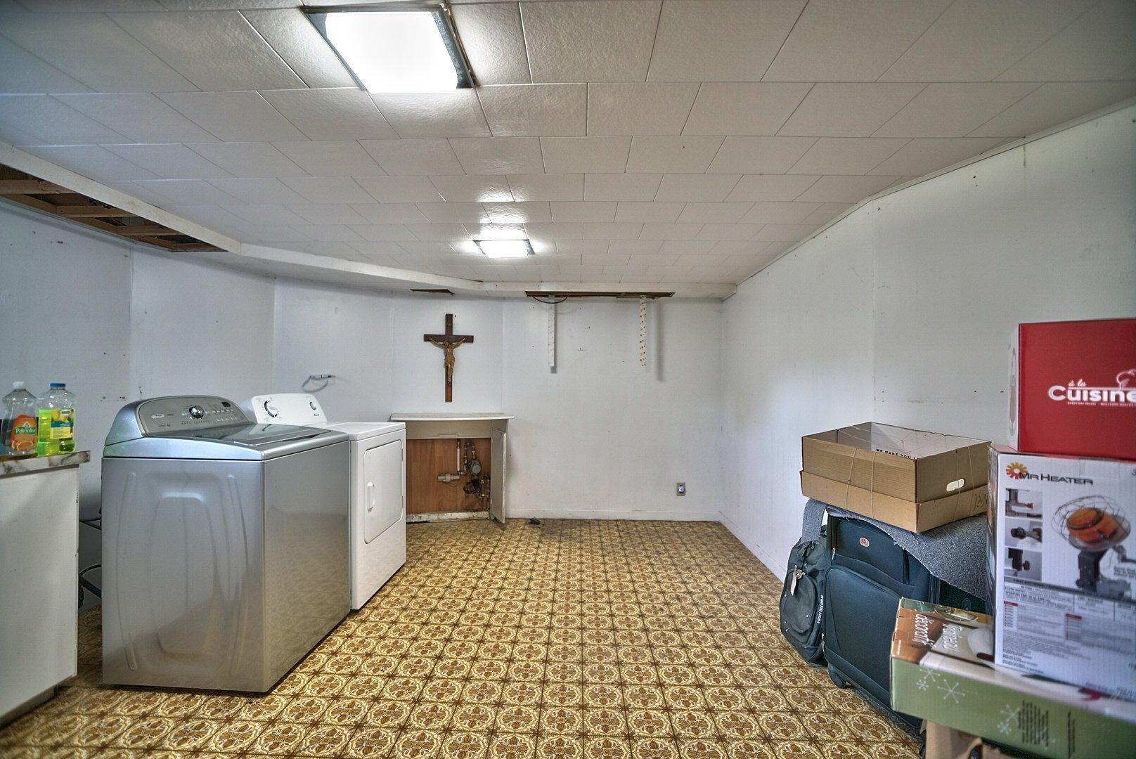 









701


Rue Principale

,
Saint-Sébastien,




QC
G0Y1M0

