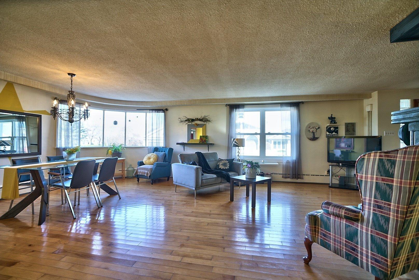 









701


Rue Principale

,
Saint-Sébastien,




QC
G0Y1M0

