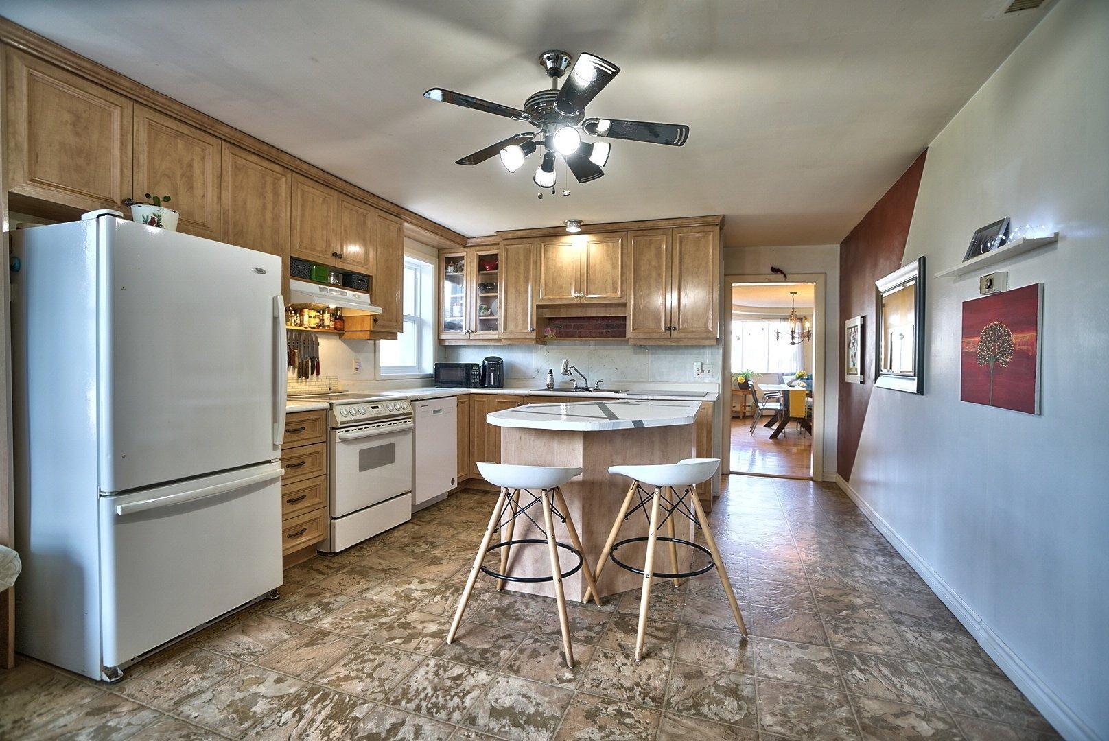 









701


Rue Principale

,
Saint-Sébastien,




QC
G0Y1M0

