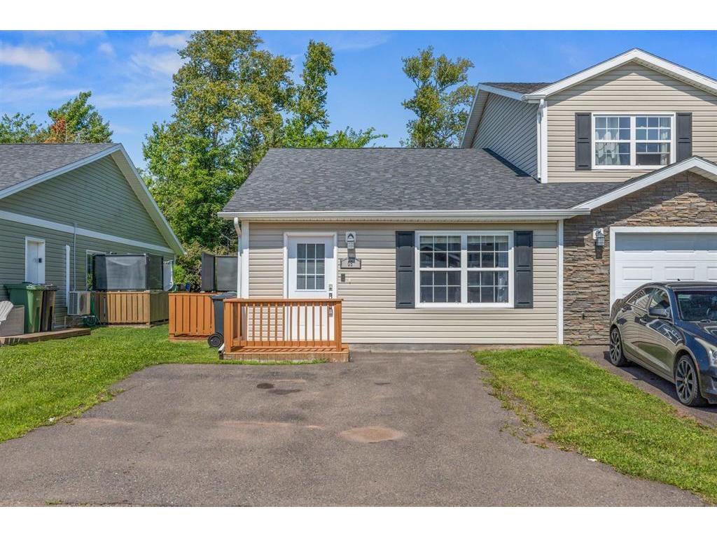 












8 Autumn Lane

,
Stratford,




PE
C1B 4B1

