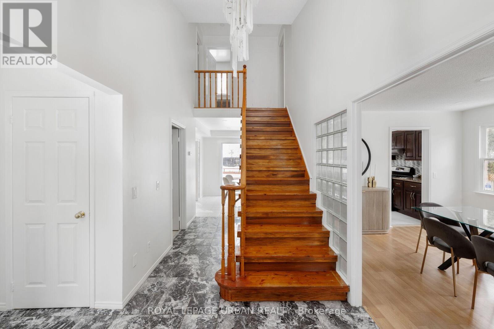 












55 BLUEKING CRESCENT

,
Toronto,




Ontario
M1C4M8

