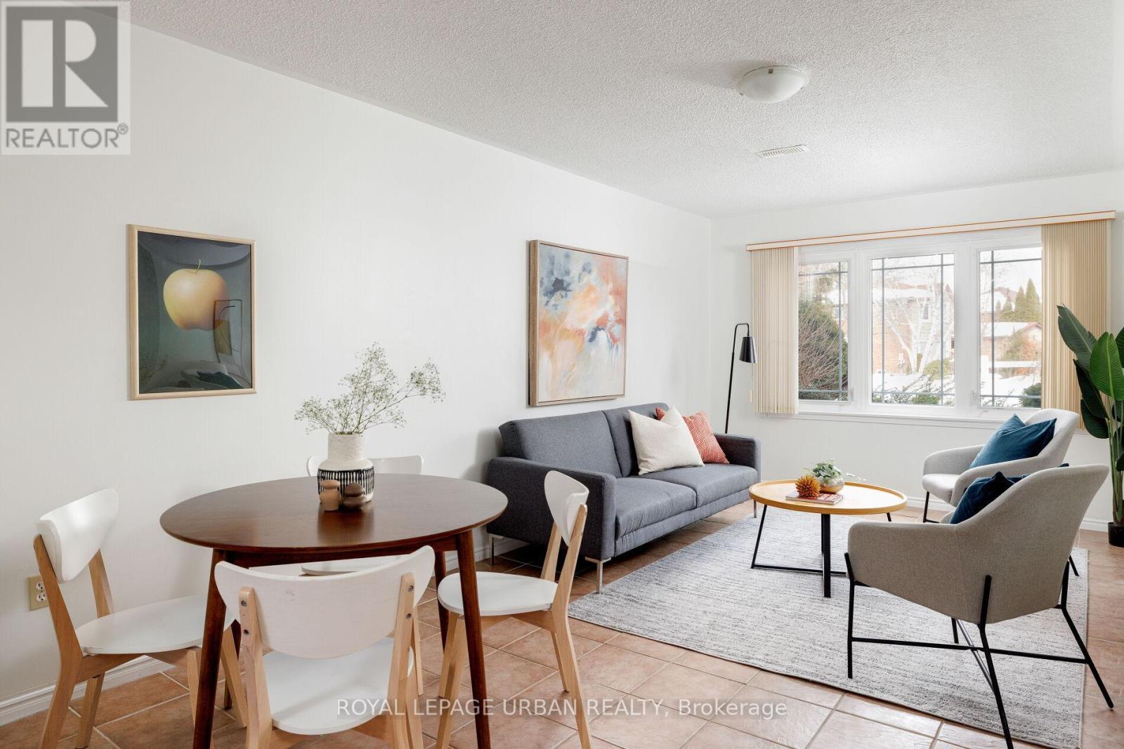 












55 BLUEKING CRESCENT

,
Toronto,




Ontario
M1C4M8

