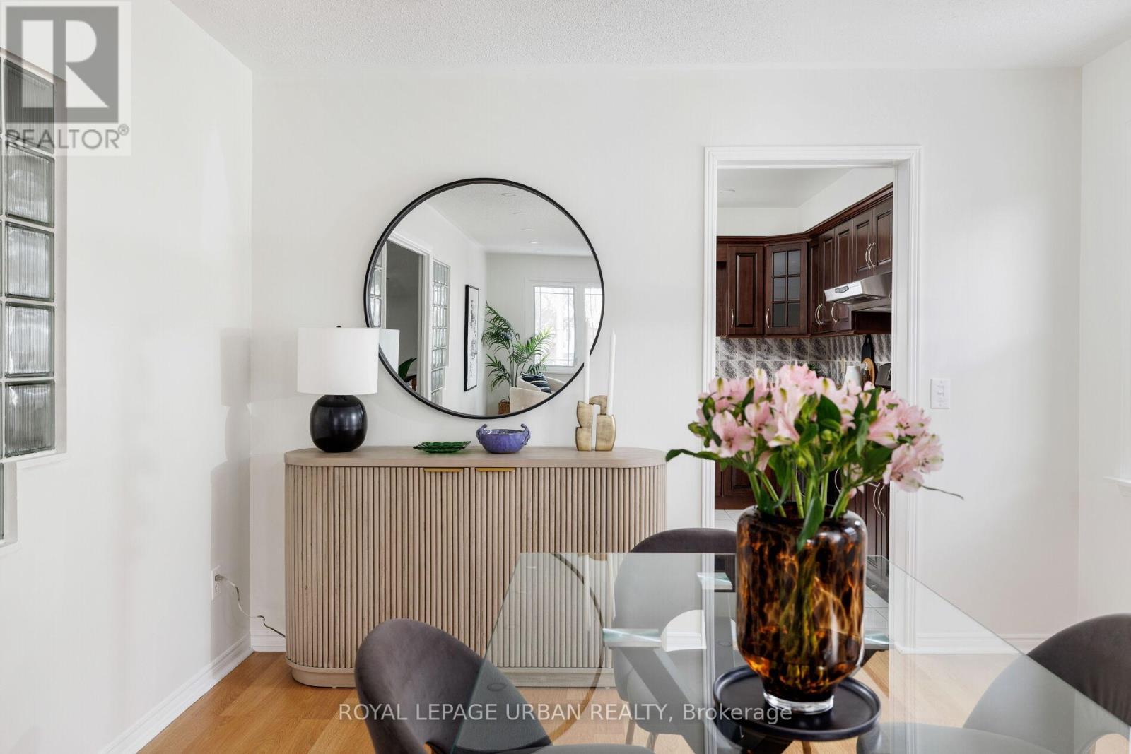 












55 BLUEKING CRESCENT

,
Toronto,




Ontario
M1C4M8


