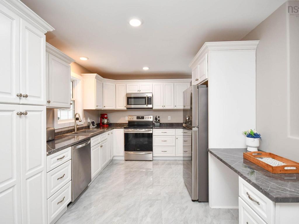 












116 Cross Road

,
Crowes Mills,




NS
B0M 1C0

