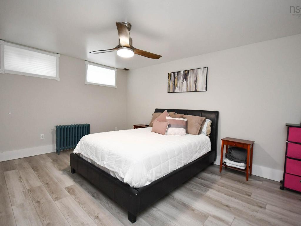 












116 Cross Road

,
Crowes Mills,




NS
B0M 1C0

