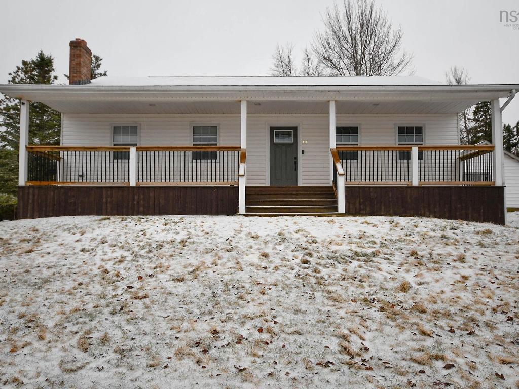 












116 Cross Road

,
Crowes Mills,




NS
B0M 1C0

