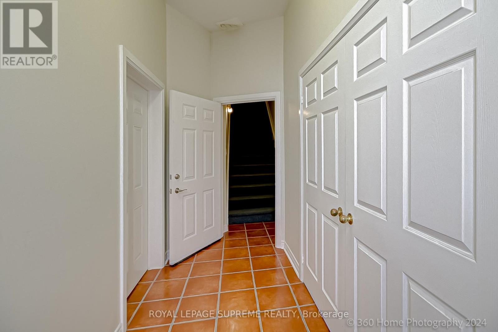 












14 - 1444 DUPONT STREET

,
Toronto,




Ontario
M6P4H3

