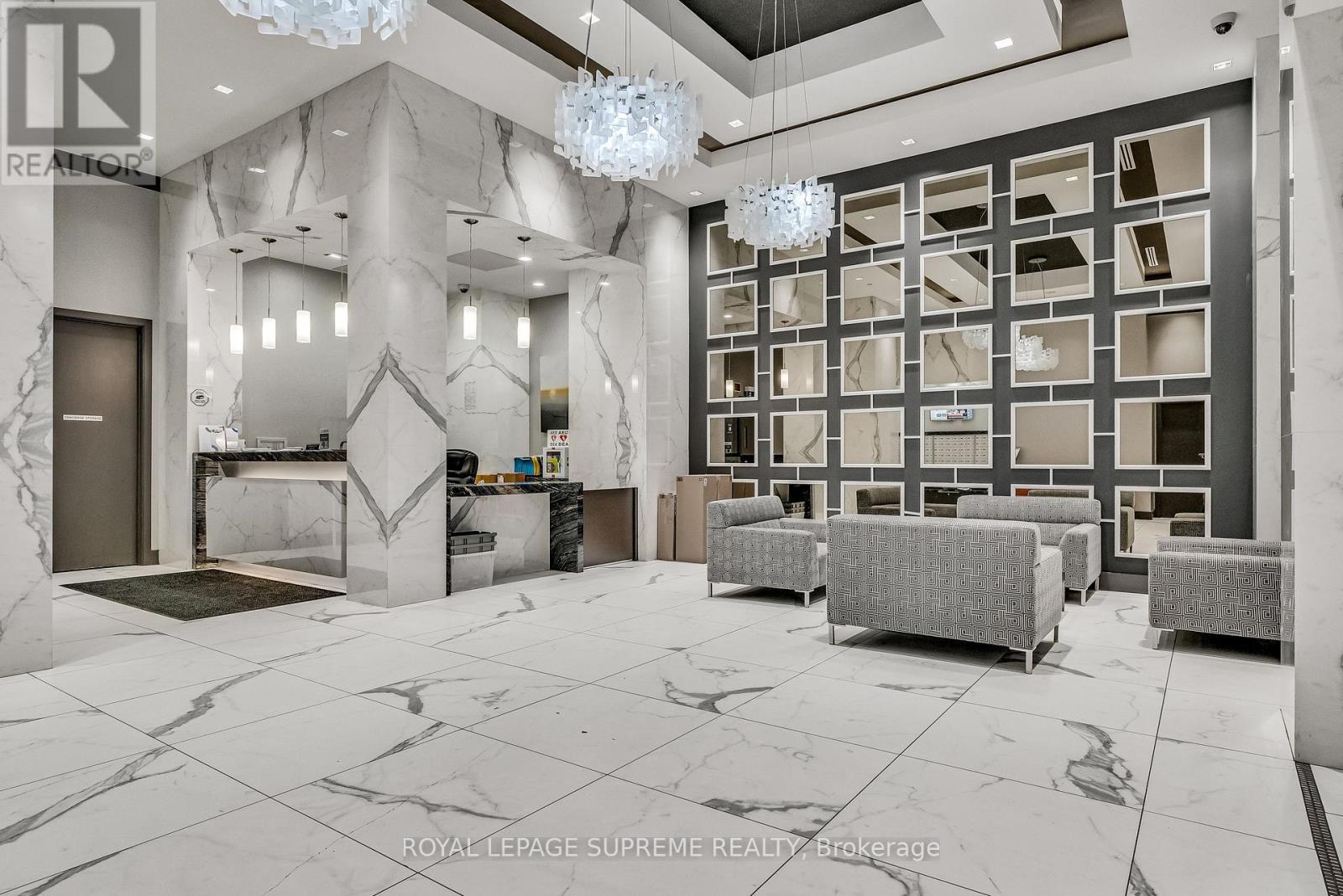 












1607 - 3700 HIGHWAY 7 ROAD

,
Vaughan,




Ontario
L4L0G8


