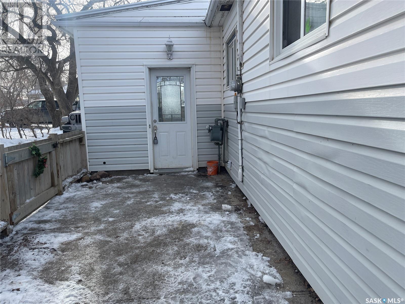 












106 2nd AVENUE W

,
Coleville,




Saskatchewan
S0L0K0

