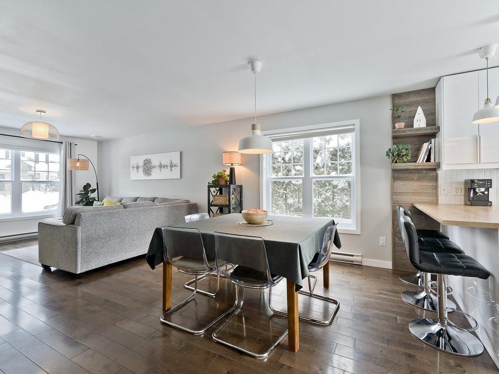 









3744


Rue de Toulon

,
Sherbrooke (Brompton/Rock Forest/Saint-Élie/Deauville),




QC
J1N0T5

