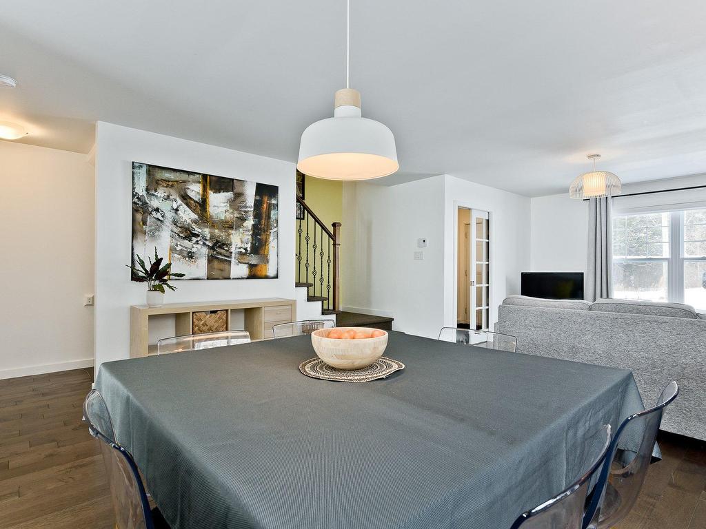 









3744


Rue de Toulon

,
Sherbrooke (Brompton/Rock Forest/Saint-Élie/Deauville),




QC
J1N0T5

