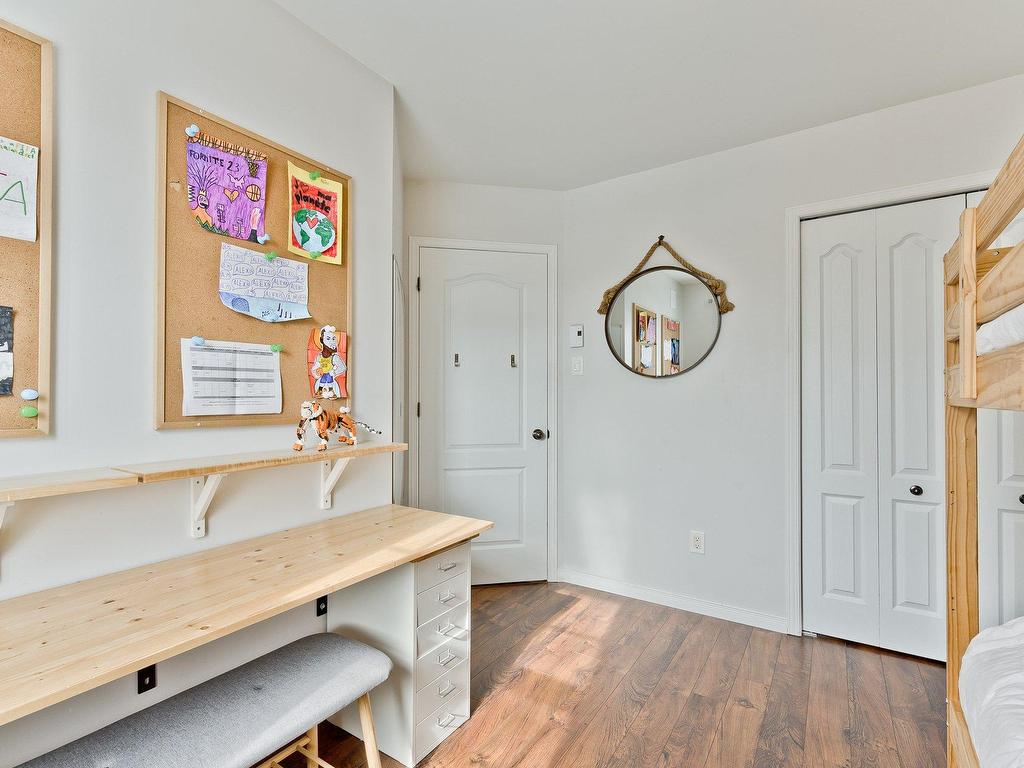 









3744


Rue de Toulon

,
Sherbrooke (Brompton/Rock Forest/Saint-Élie/Deauville),




QC
J1N0T5

