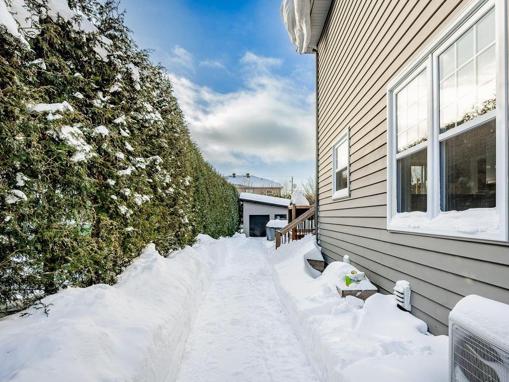 









3744


Rue de Toulon

,
Sherbrooke (Brompton/Rock Forest/Saint-Élie/Deauville),




QC
J1N0T5

