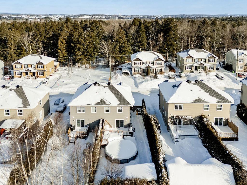 









3744


Rue de Toulon

,
Sherbrooke (Brompton/Rock Forest/Saint-Élie/Deauville),




QC
J1N0T5

