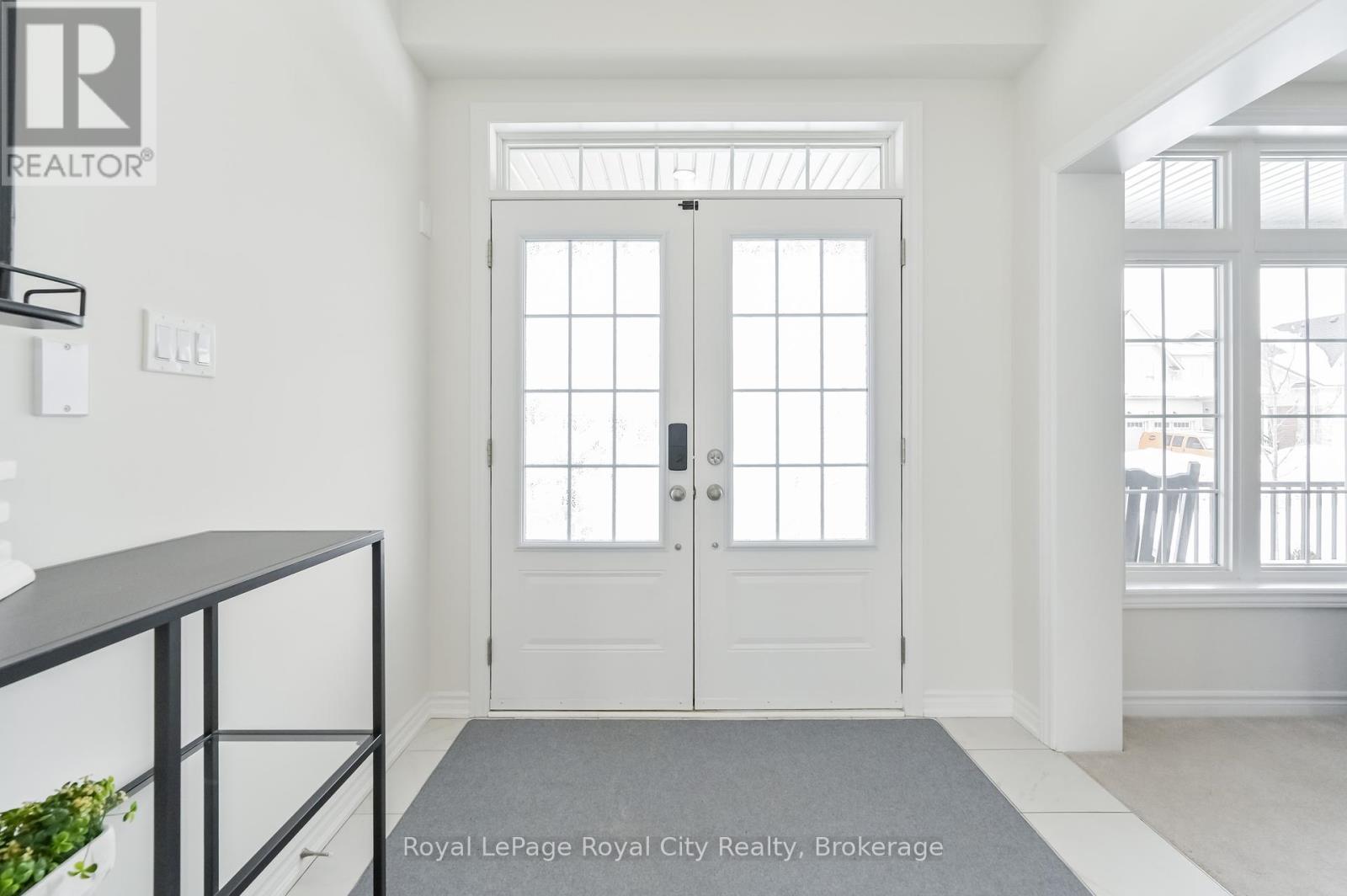 












130 REA DRIVE

,
Centre Wellington (Fergus),




Ontario
N1M0J8

