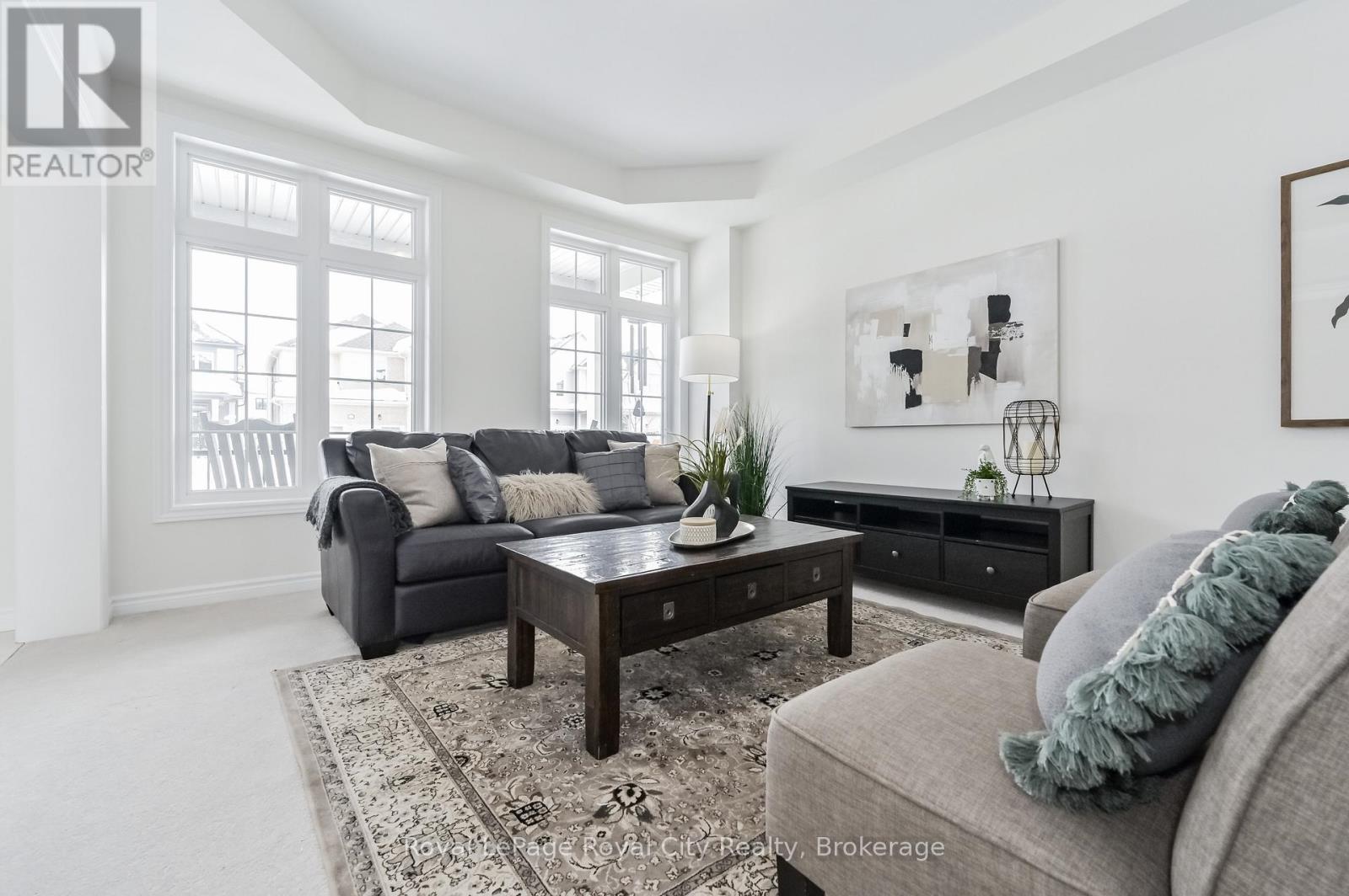 












130 REA DRIVE

,
Centre Wellington (Fergus),




Ontario
N1M0J8


