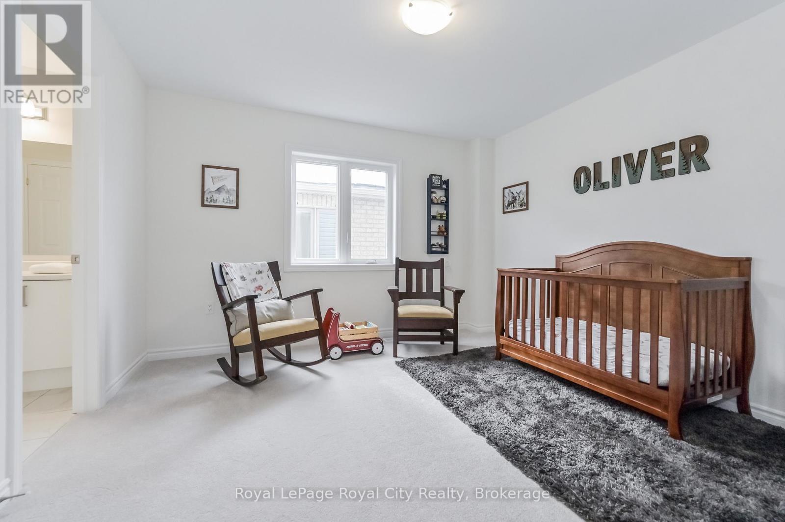 












130 REA DRIVE

,
Centre Wellington (Fergus),




Ontario
N1M0J8

