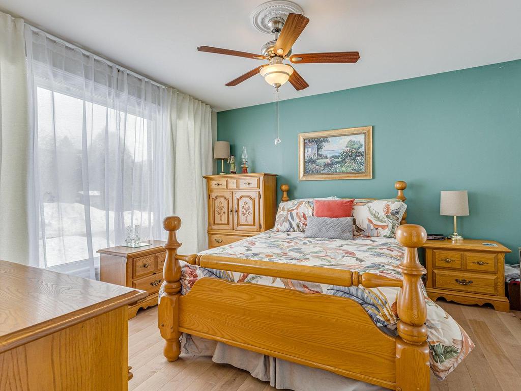 









178


Rue Jacques-Lamoureux

,
Boucherville,




QC
J4B4R9

