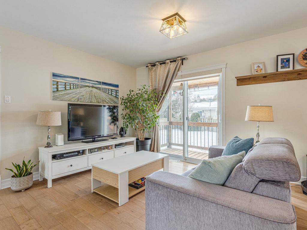 









178


Rue Jacques-Lamoureux

,
Boucherville,




QC
J4B4R9

