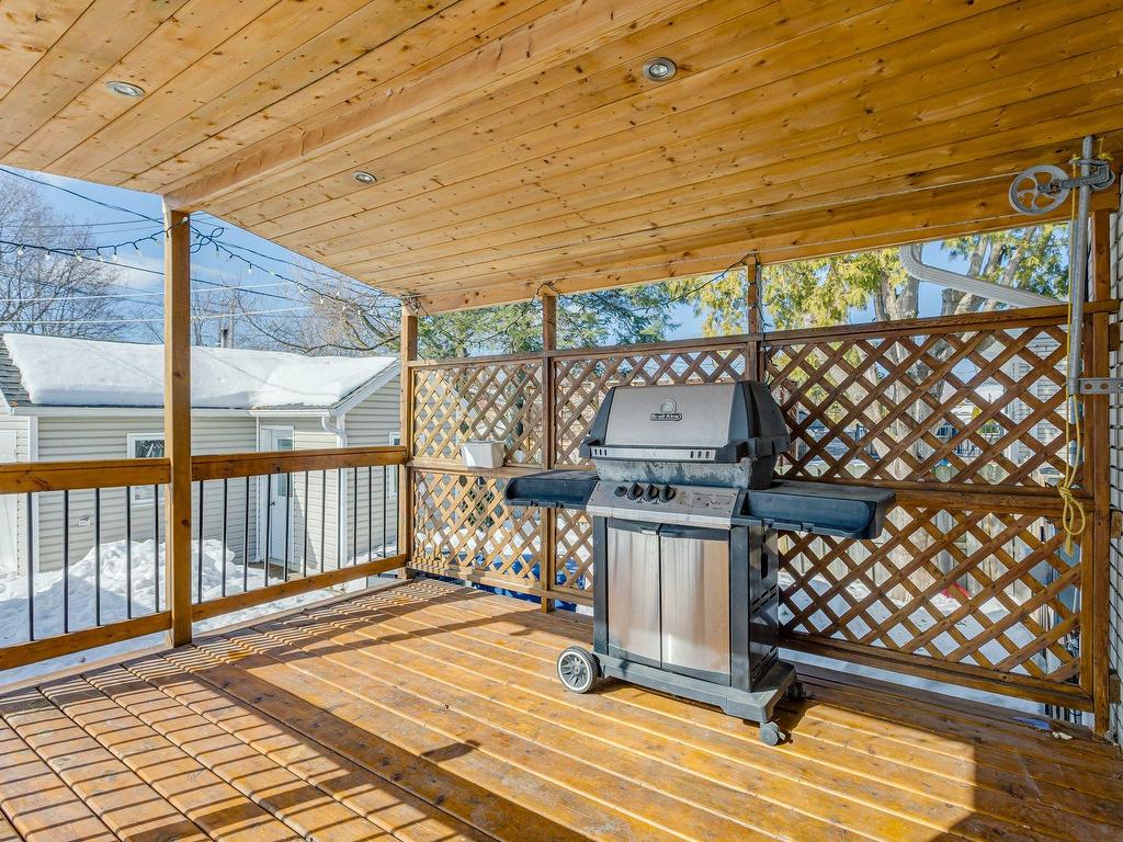 









178


Rue Jacques-Lamoureux

,
Boucherville,




QC
J4B4R9

