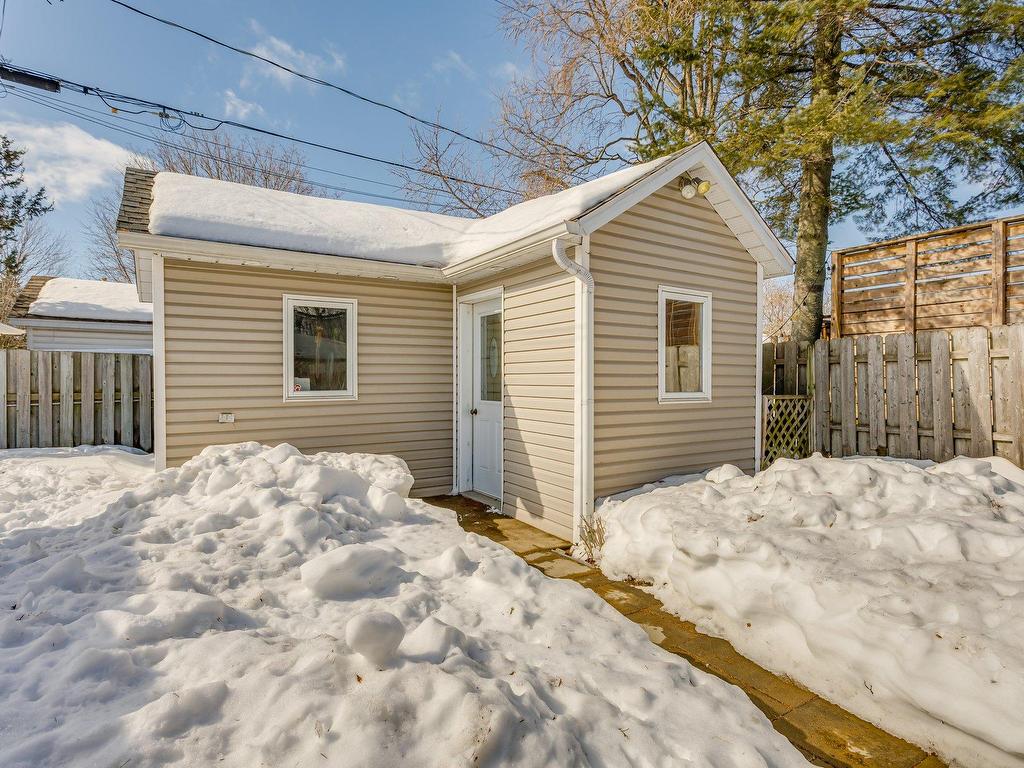 









178


Rue Jacques-Lamoureux

,
Boucherville,




QC
J4B4R9

