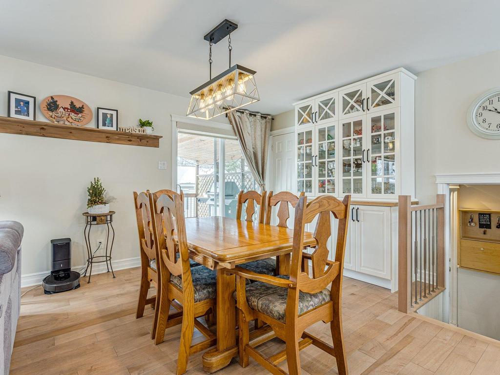 









178


Rue Jacques-Lamoureux

,
Boucherville,




QC
J4B4R9

