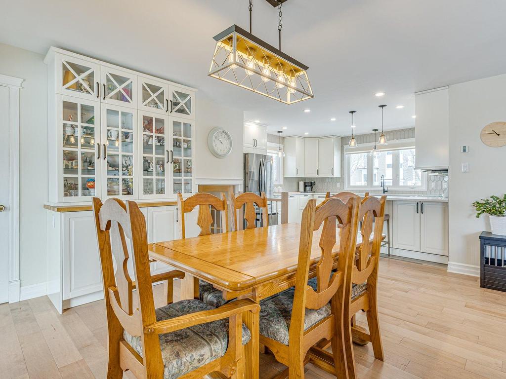 









178


Rue Jacques-Lamoureux

,
Boucherville,




QC
J4B4R9

