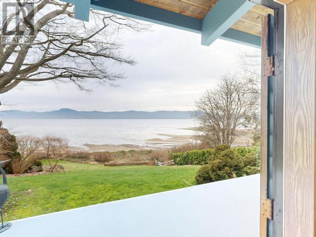 












10989 DUNLOP ROAD

,
Powell River,




British Columbia
