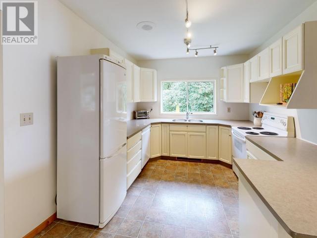 












10989 DUNLOP ROAD

,
Powell River,




British Columbia
