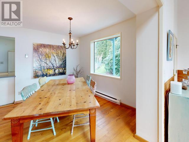 












10989 DUNLOP ROAD

,
Powell River,




British Columbia
