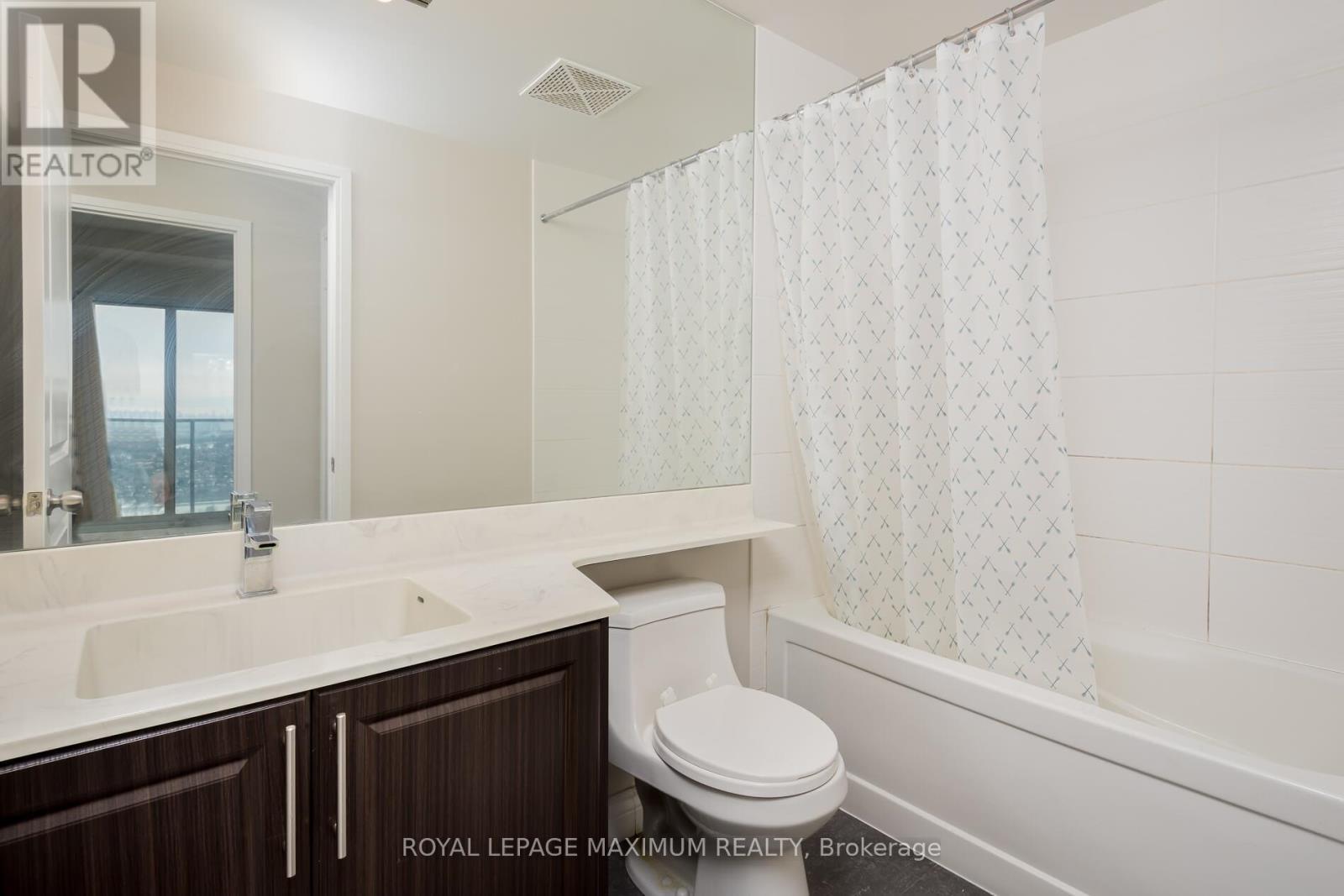 












3801 - 60 ABSOLUTE AVENUE S

,
Mississauga,




Ontario
L4Z0A9


