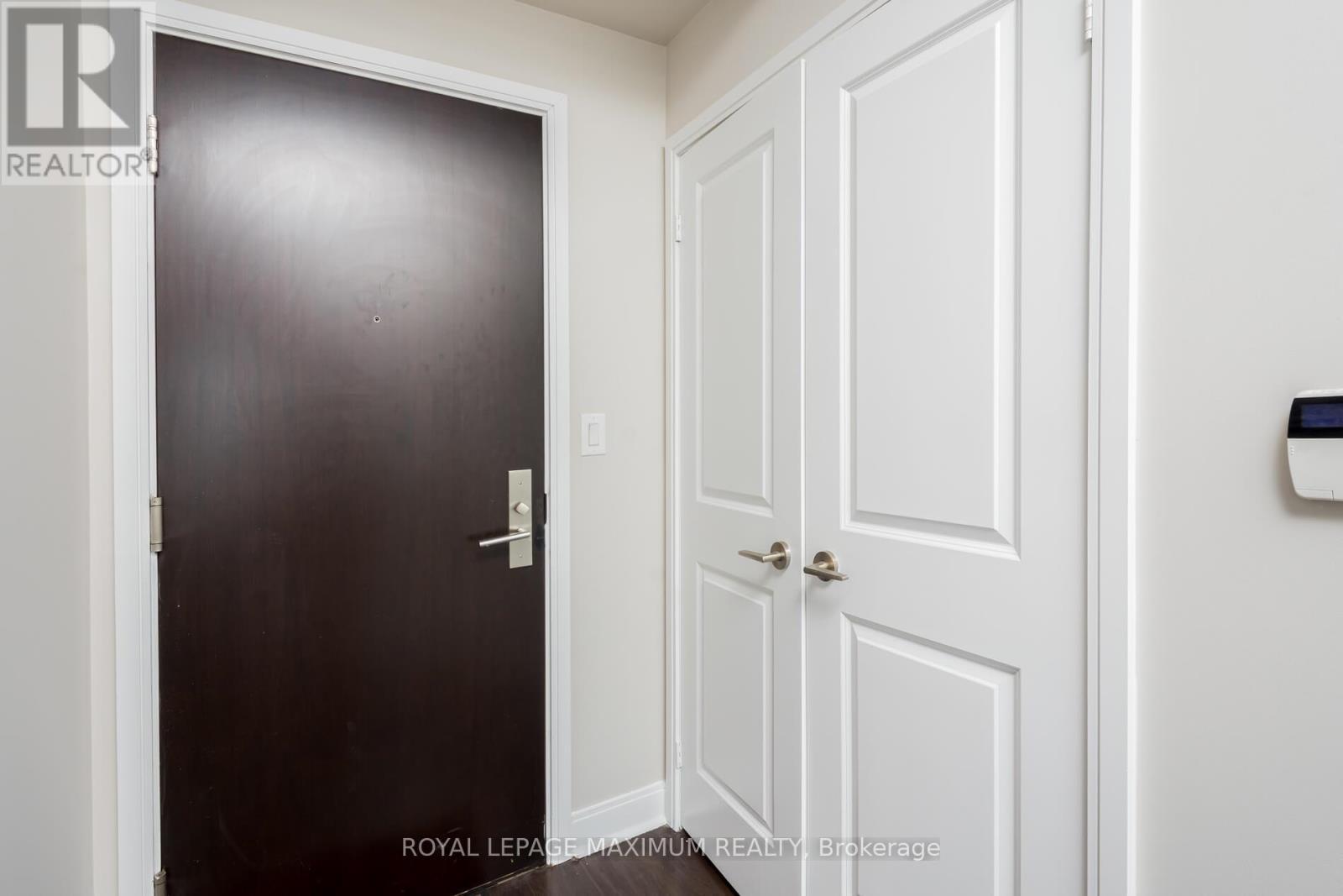 












3801 - 60 ABSOLUTE AVENUE S

,
Mississauga,




Ontario
L4Z0A9

