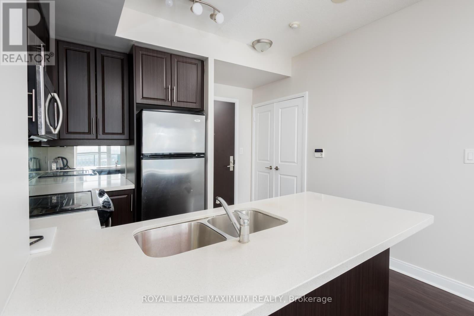 












3801 - 60 ABSOLUTE AVENUE S

,
Mississauga,




Ontario
L4Z0A9

