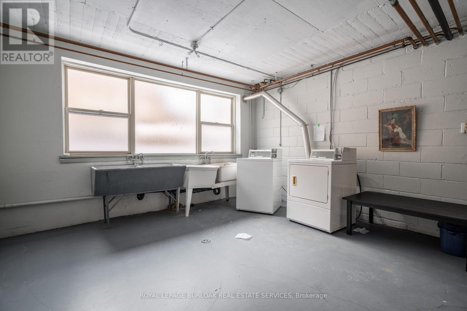 












7 - 169 PARK ROW S

,
Hamilton,




Ontario
L8K2K1

