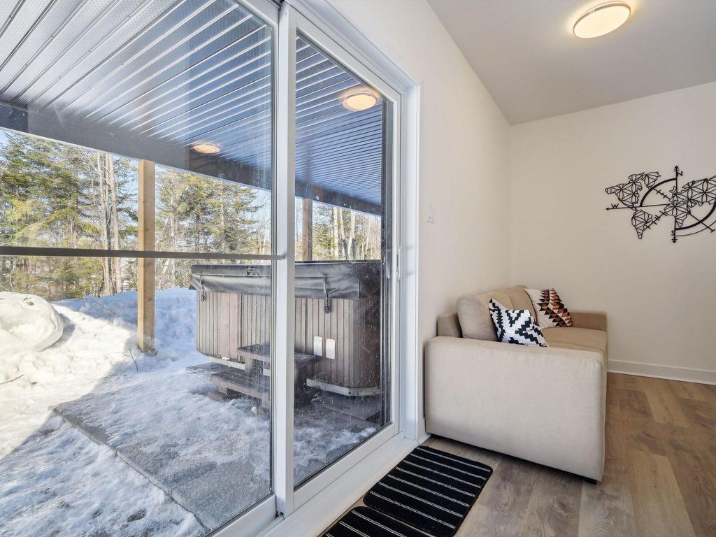 









25


Ch. des Cerisiers

,
Lac-Supérieur,




QC
J0T1J0

