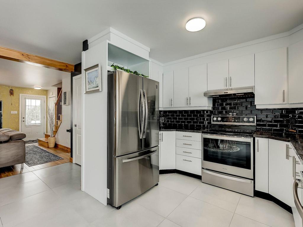 









509


Rue St-Joseph

,
Mont-Saint-Grégoire,




QC
J0J1K0

