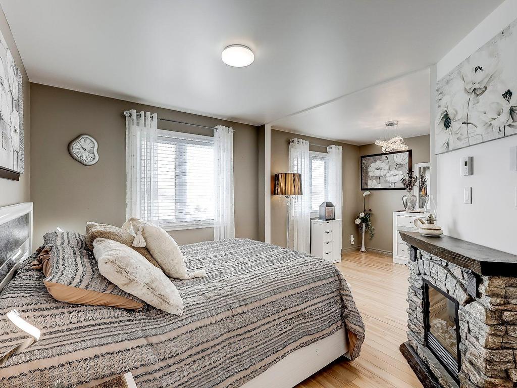 









509


Rue St-Joseph

,
Mont-Saint-Grégoire,




QC
J0J1K0

