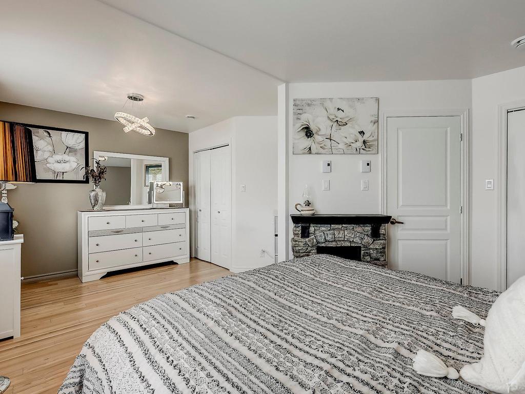 









509


Rue St-Joseph

,
Mont-Saint-Grégoire,




QC
J0J1K0

