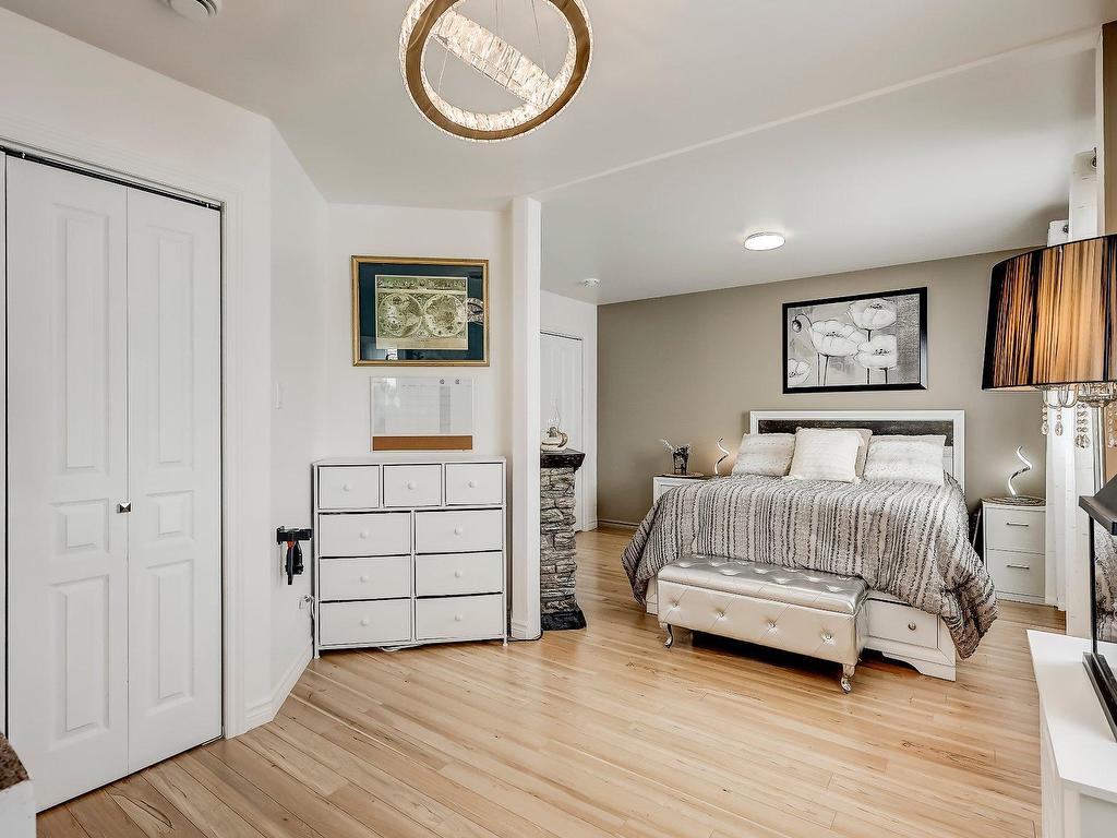 









509


Rue St-Joseph

,
Mont-Saint-Grégoire,




QC
J0J1K0


