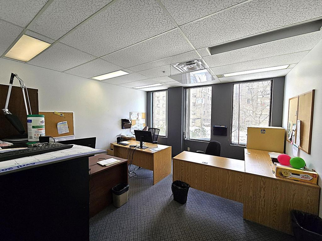 









1600


Boul. Henri-Bourassa O.

, 205,
Montréal (Ahuntsic-Cartierville),




QC
H3M3E2

