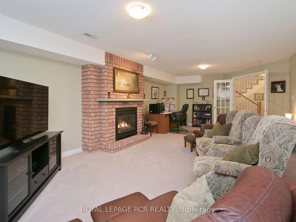 









46


Sunset

Boulevard,
New Tecumseth,




ON
L9R 1Z5

