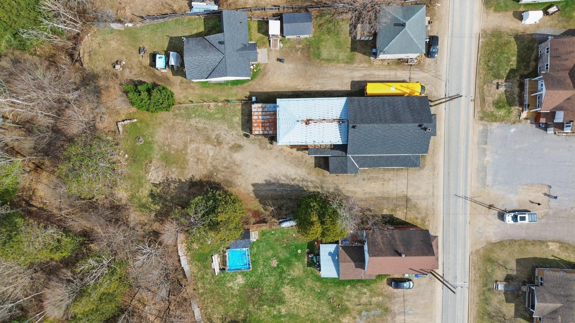 









337


Route des Cantons

,
Saint-Émile-de-Suffolk,




QC
J0V1Y0


