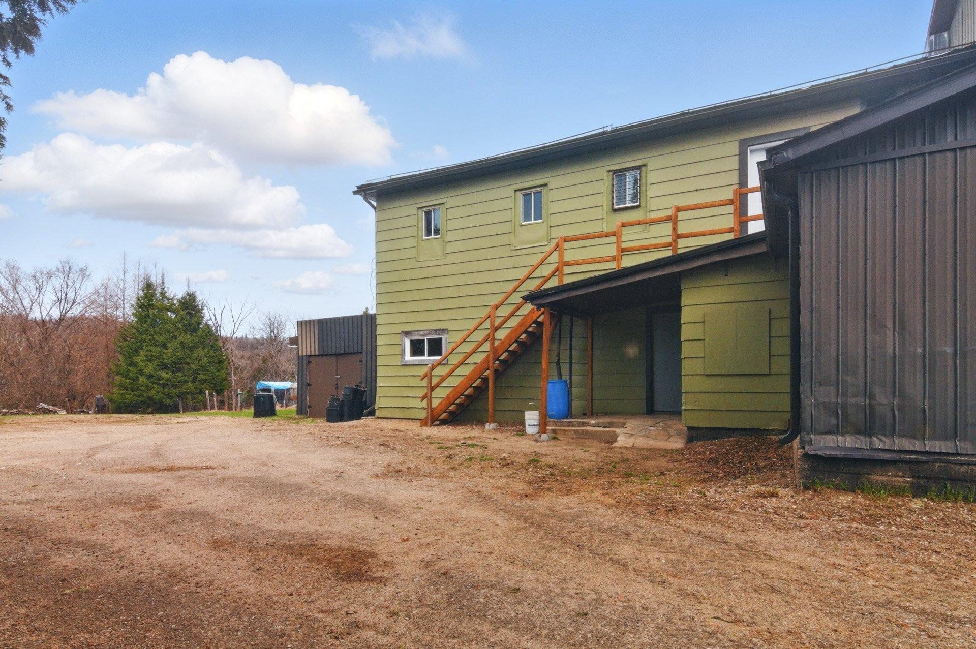 









337


Route des Cantons

,
Saint-Émile-de-Suffolk,




QC
J0V1Y0

