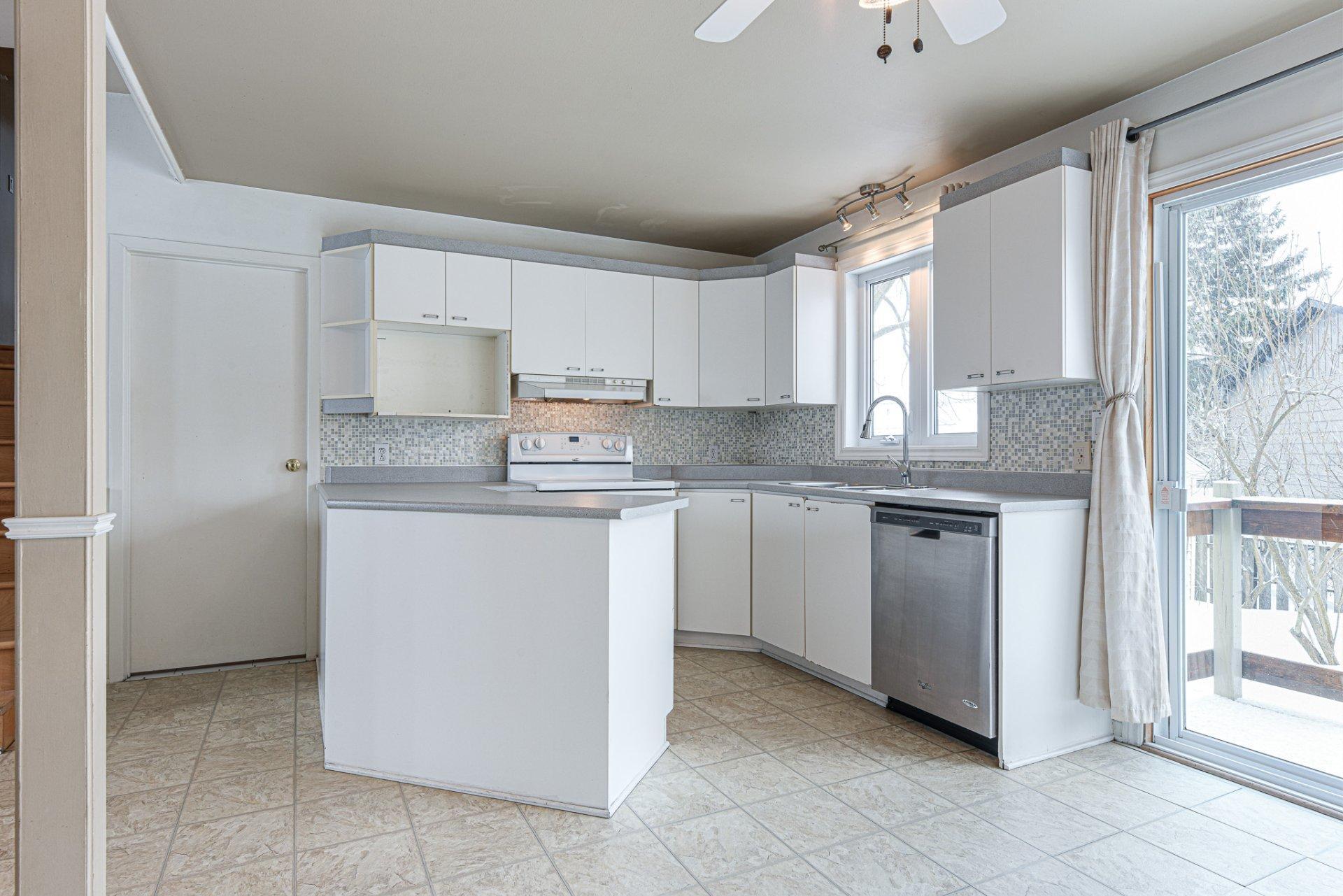 









14


Rue Bérard

,
Saint-Mathias-sur-Richelieu,




QC
J3L6E7


