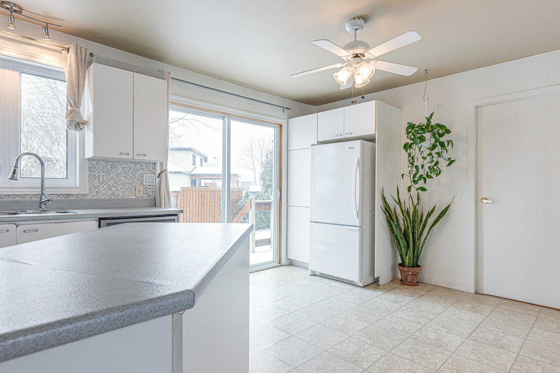 









14


Rue Bérard

,
Saint-Mathias-sur-Richelieu,




QC
J3L6E7

