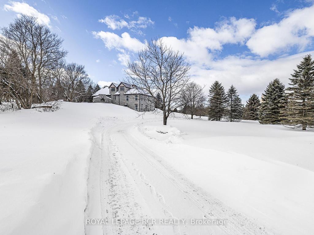 









3810


Front

Street,
Uxbridge,




ON
L0C 1A0

