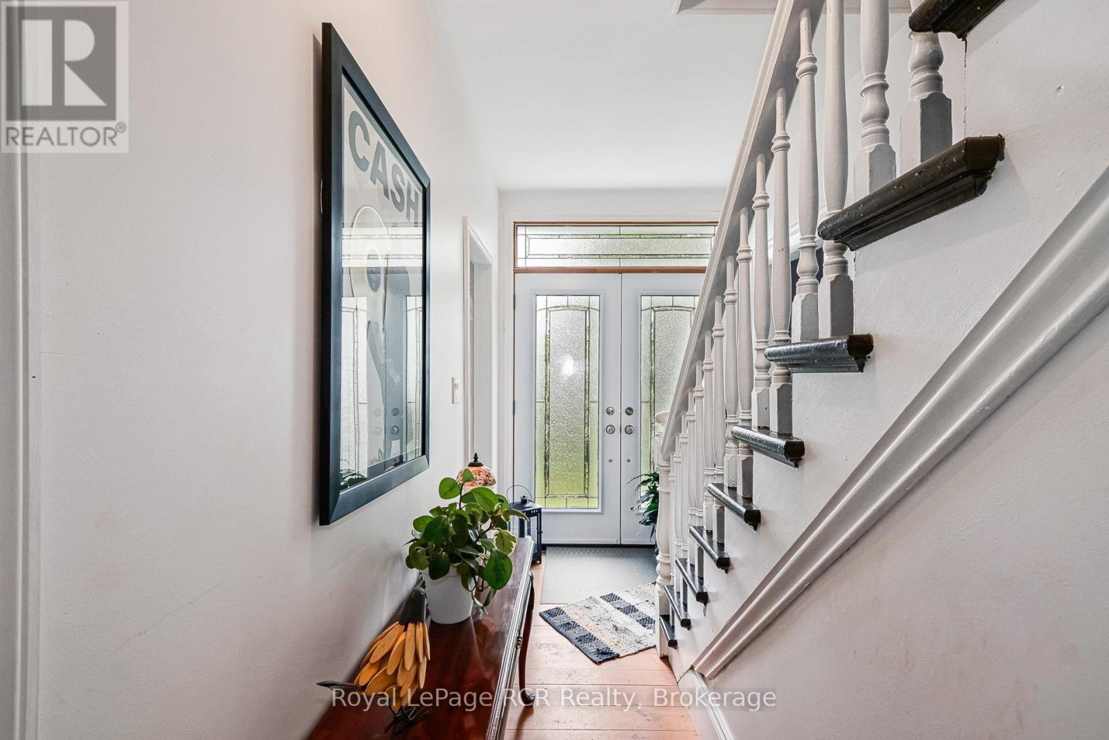 












268 FOX RIDGE ROAD

,
Grey Highlands,







Ontario
N0H1J0

