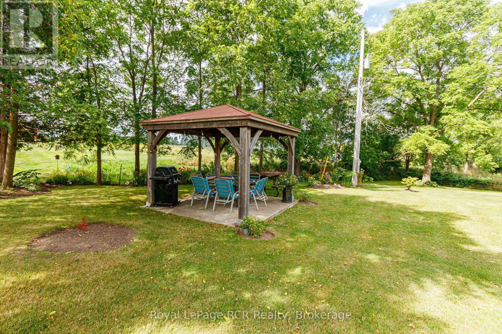 












268 FOX RIDGE ROAD

,
Grey Highlands,







Ontario
N0H1J0

